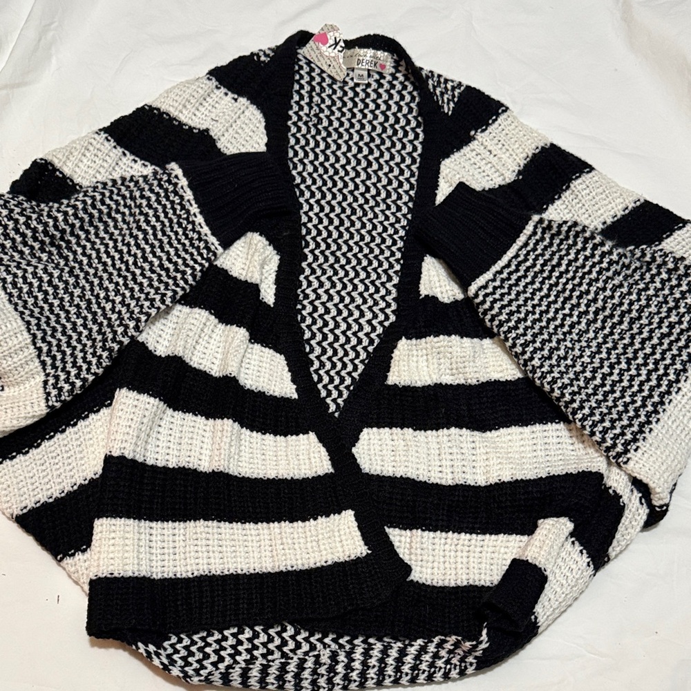 Elegant Striped Black and White Cardigan